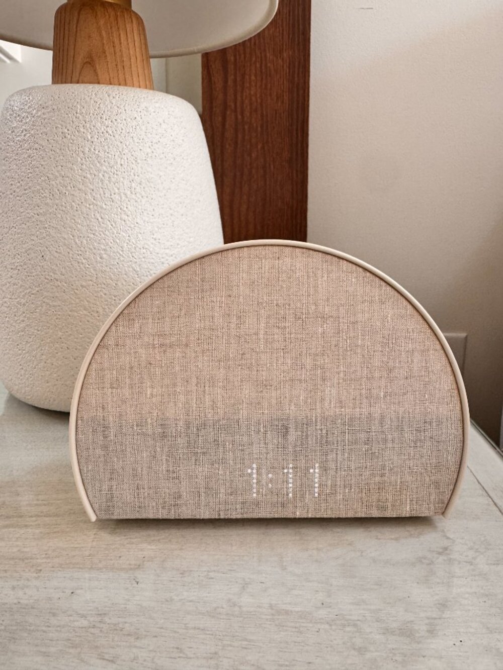 Hatch Restore 2 Smart Sleep Clock | Putty | Like New
